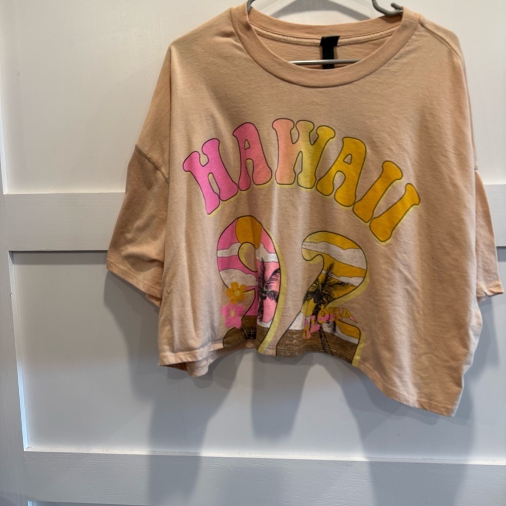 Wild Fable Hawaii Cropped Graphic T-Shirt - Tan - Picture 2 of 7
